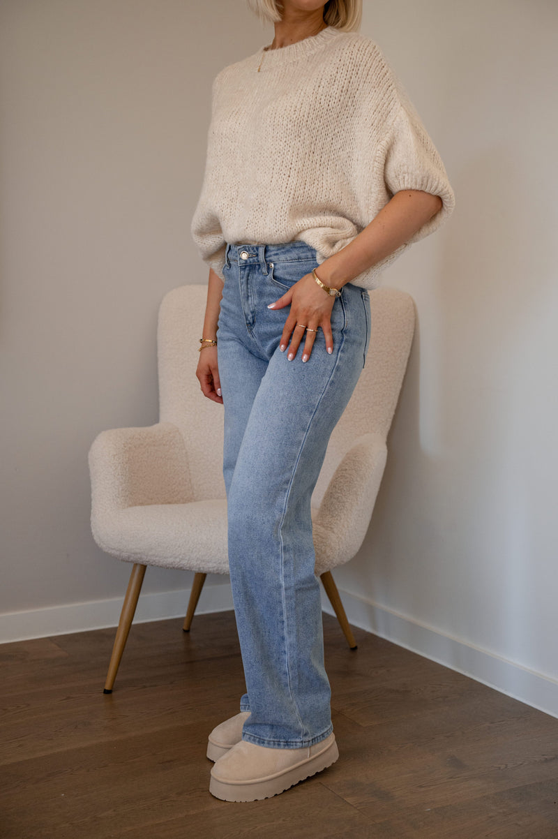 Juna Straight Jeans - Blue
LA V STORE