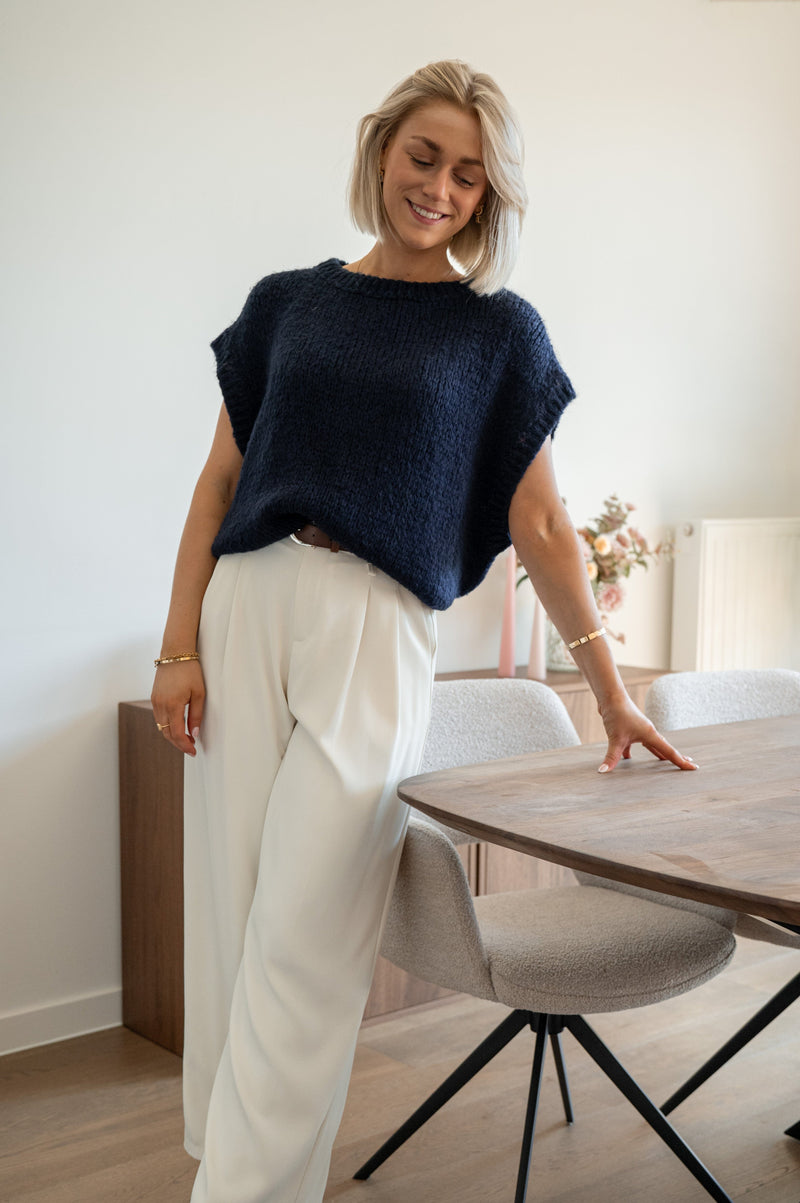 Livia Knit - Dark Blue
LA V STORE