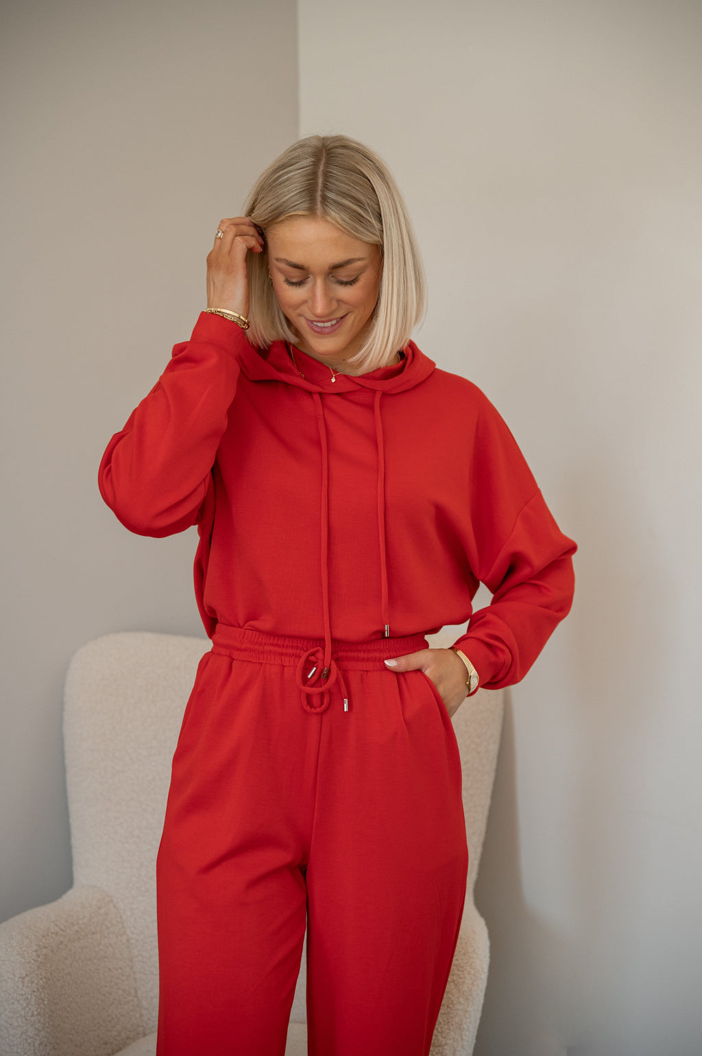 Cecilia Pants - Red
LA V STORE