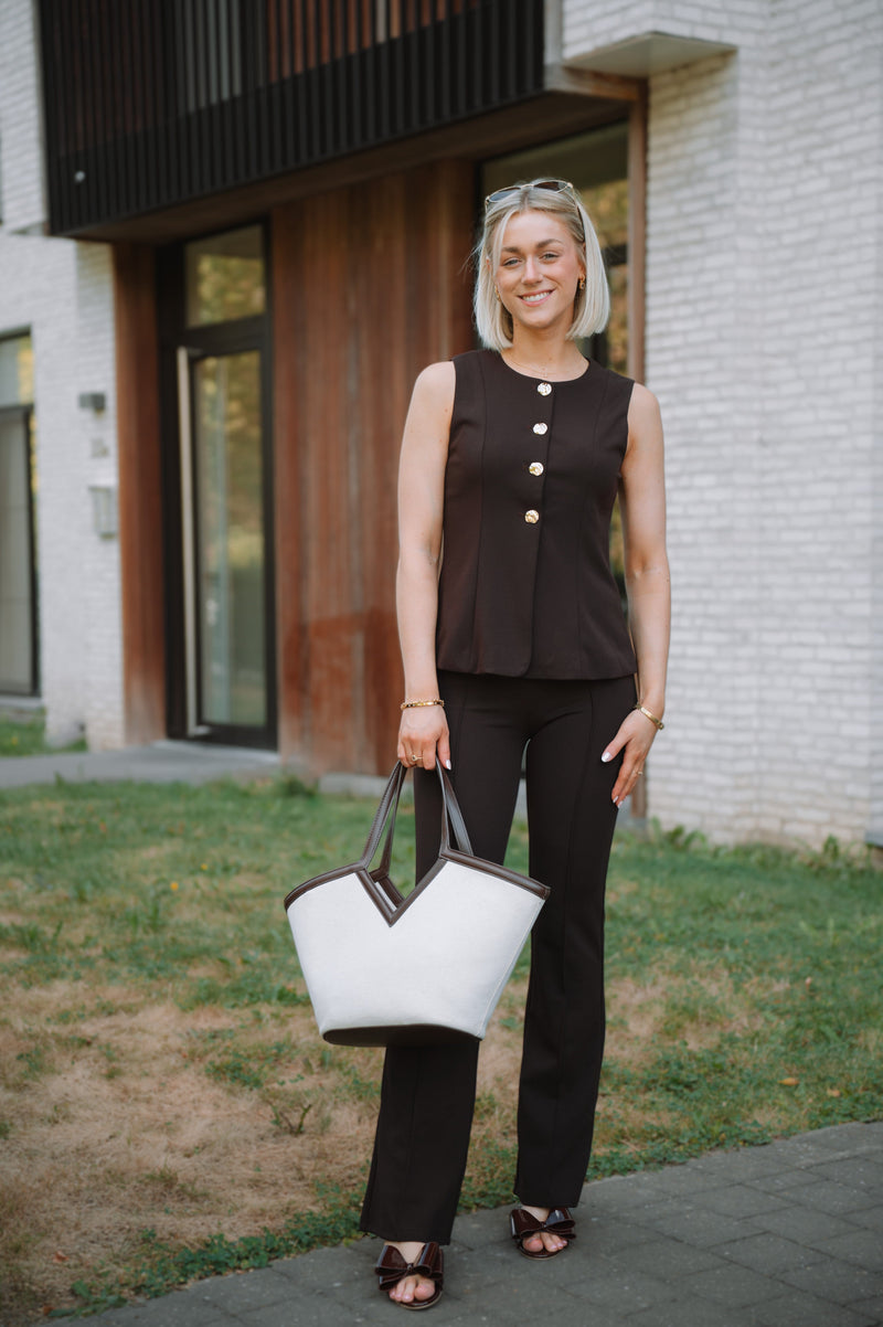 Sienna Pants - Brown 
LA V STORE 