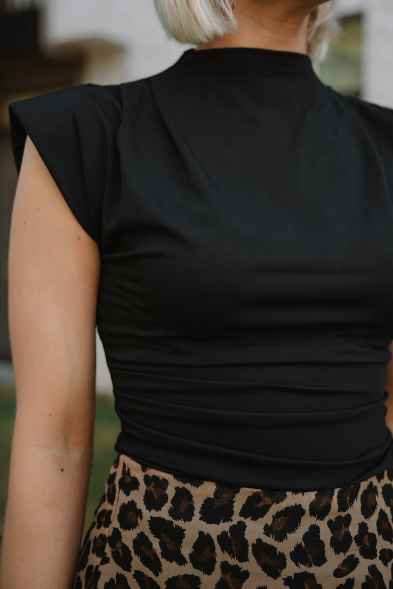 Midnight Top - Black
LA V STORE