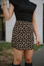 Chloe Skirt - Leopard
LA V STORE