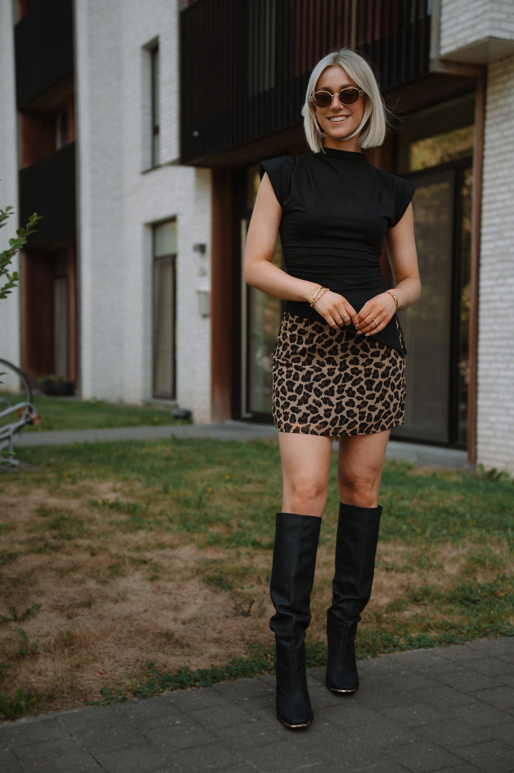 Chloe Skirt - Leopard
LA V STORE