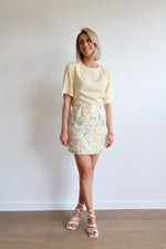 Gilda Skirt - Beige 
LA V STORE