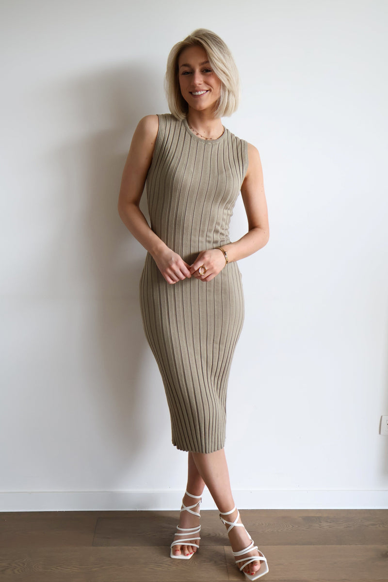 Hedda Knit Dress - Kaki
LA V STORE