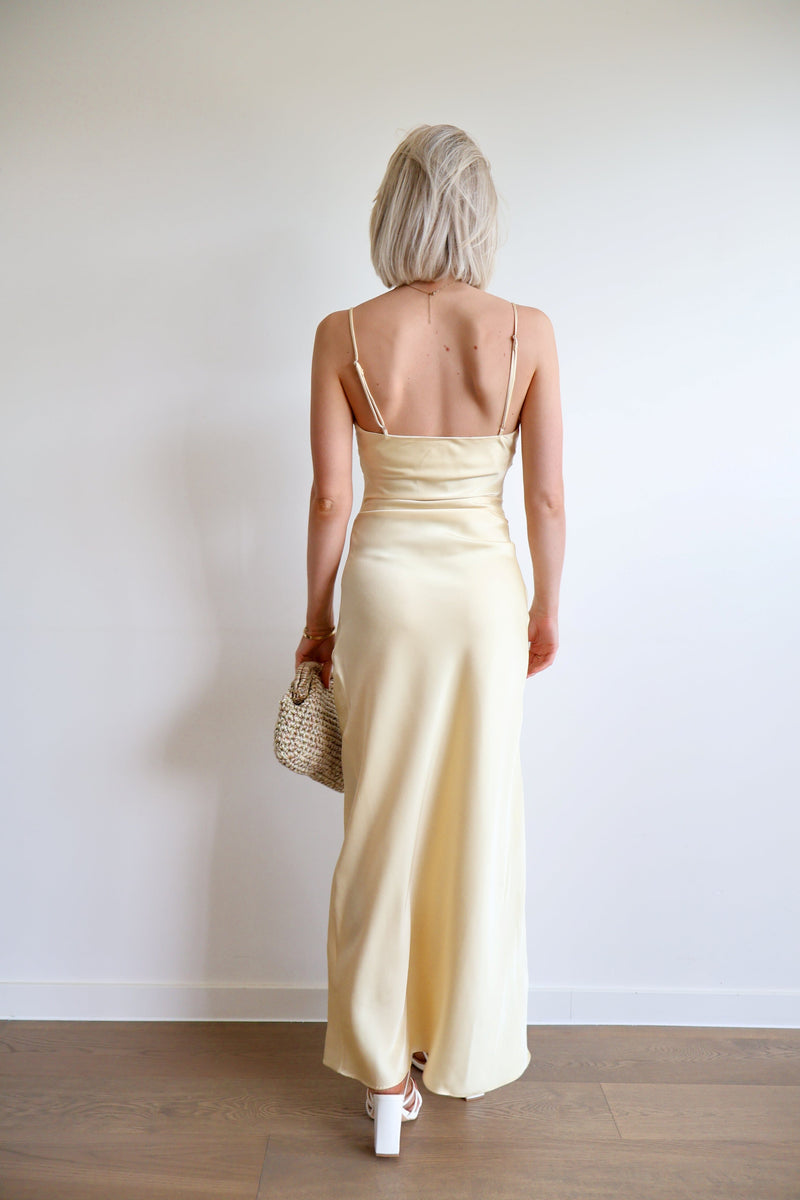 Sophia Dress - Yellow
LA V STORE