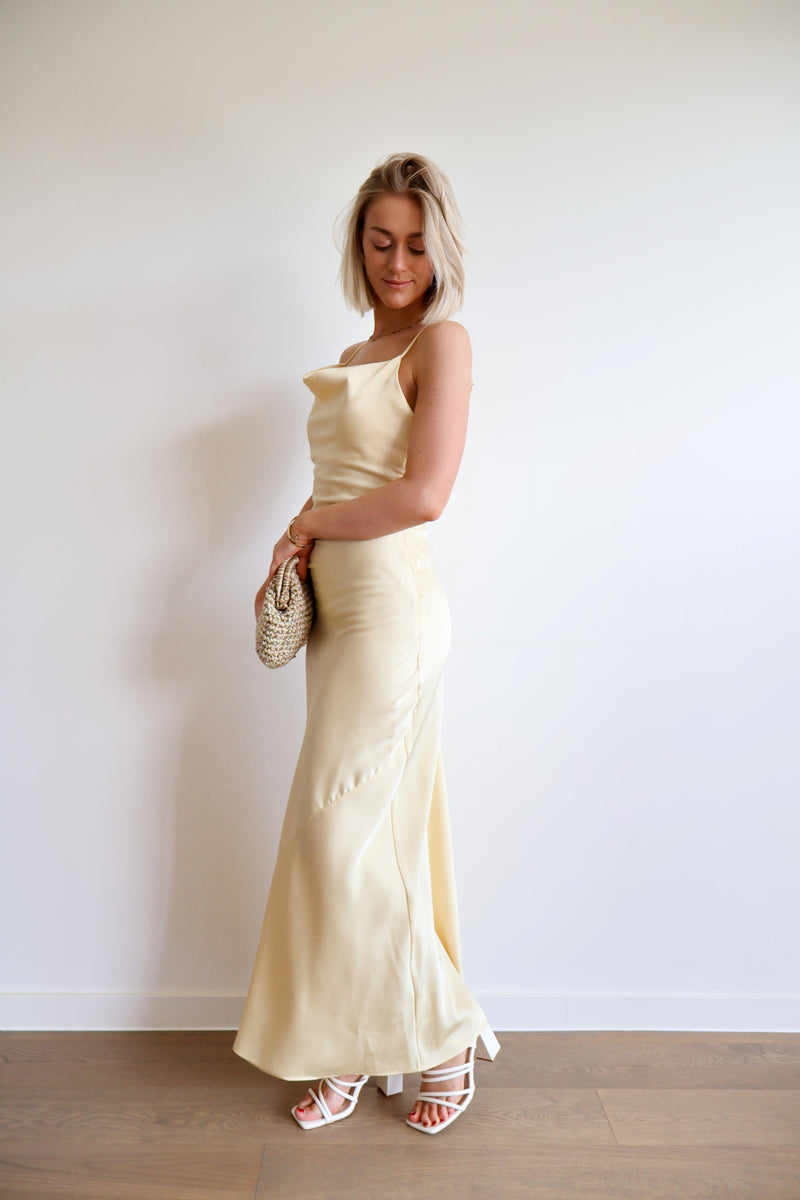 Sophia Dress - Yellow
LA V STORE