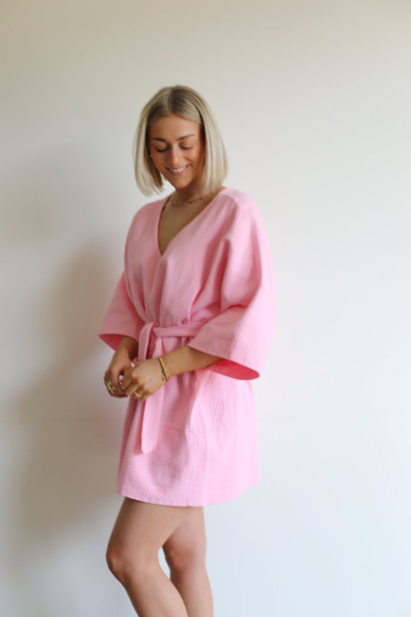 Maya Dress - Pink 
LA V STORE