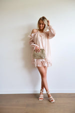 Pearl Dress - Beige
LA V STORE