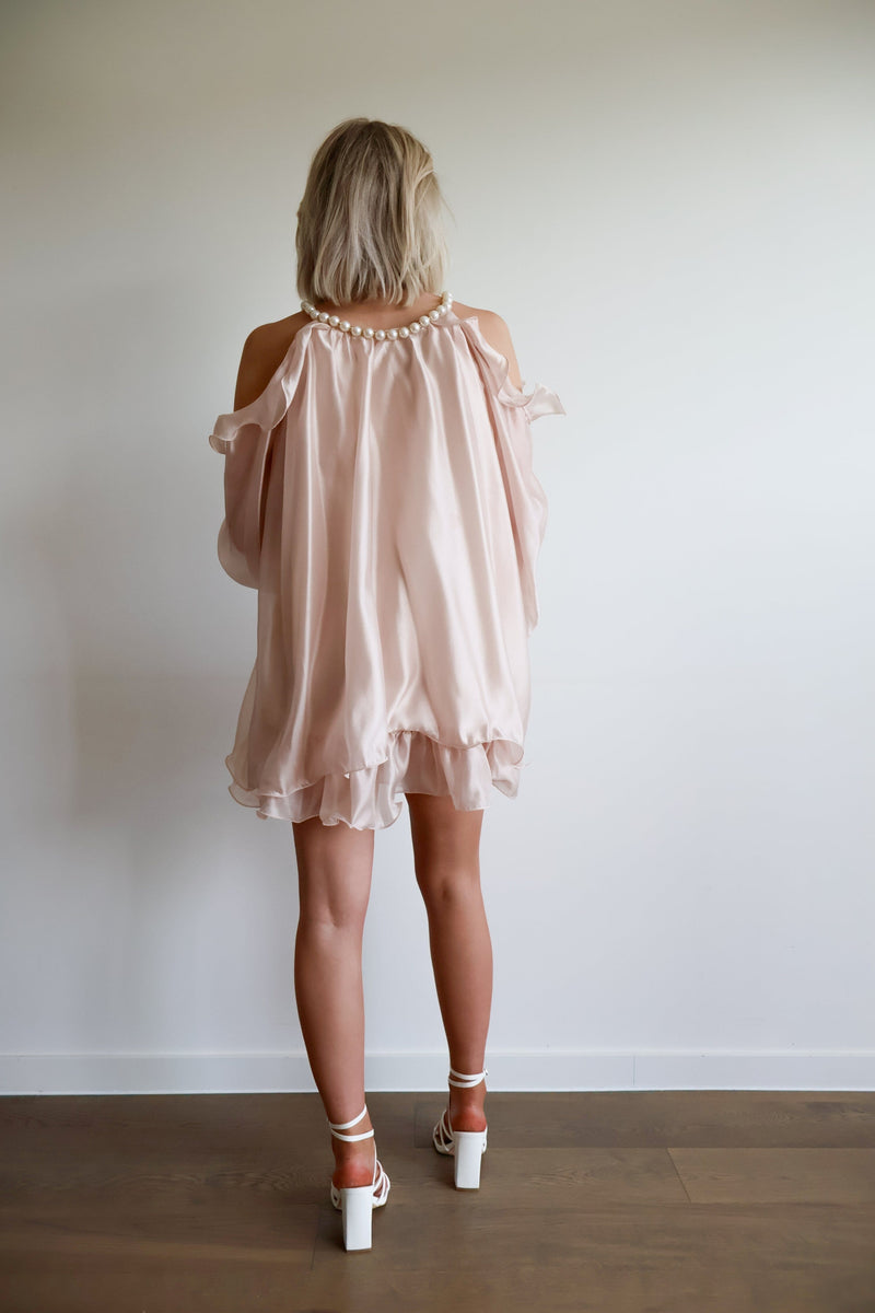 Pearl Dress - Beige
LA V STORE