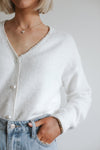 Lova Pearl Knit - White
LA V STORE