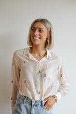 Bear Blouse - White 
LA V STORE