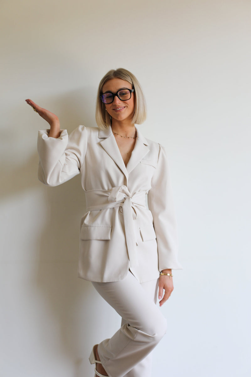 Dune Blazer - Beige 
LA V STORE