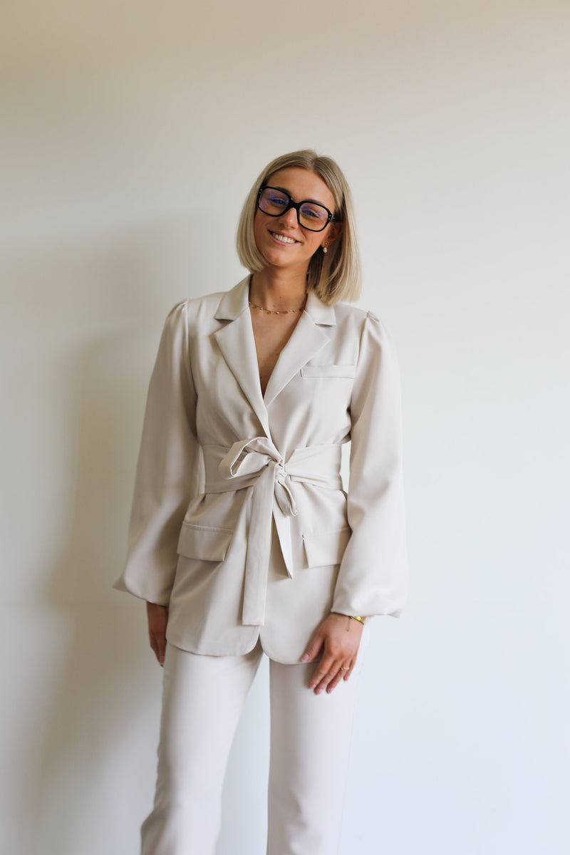 Dune Blazer - Beige 
LA V STORE