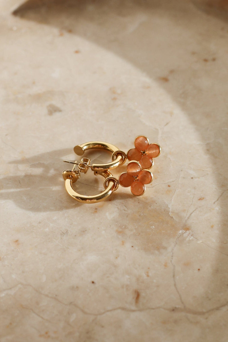 Bloom Earrings - Peach 
LA V STORE