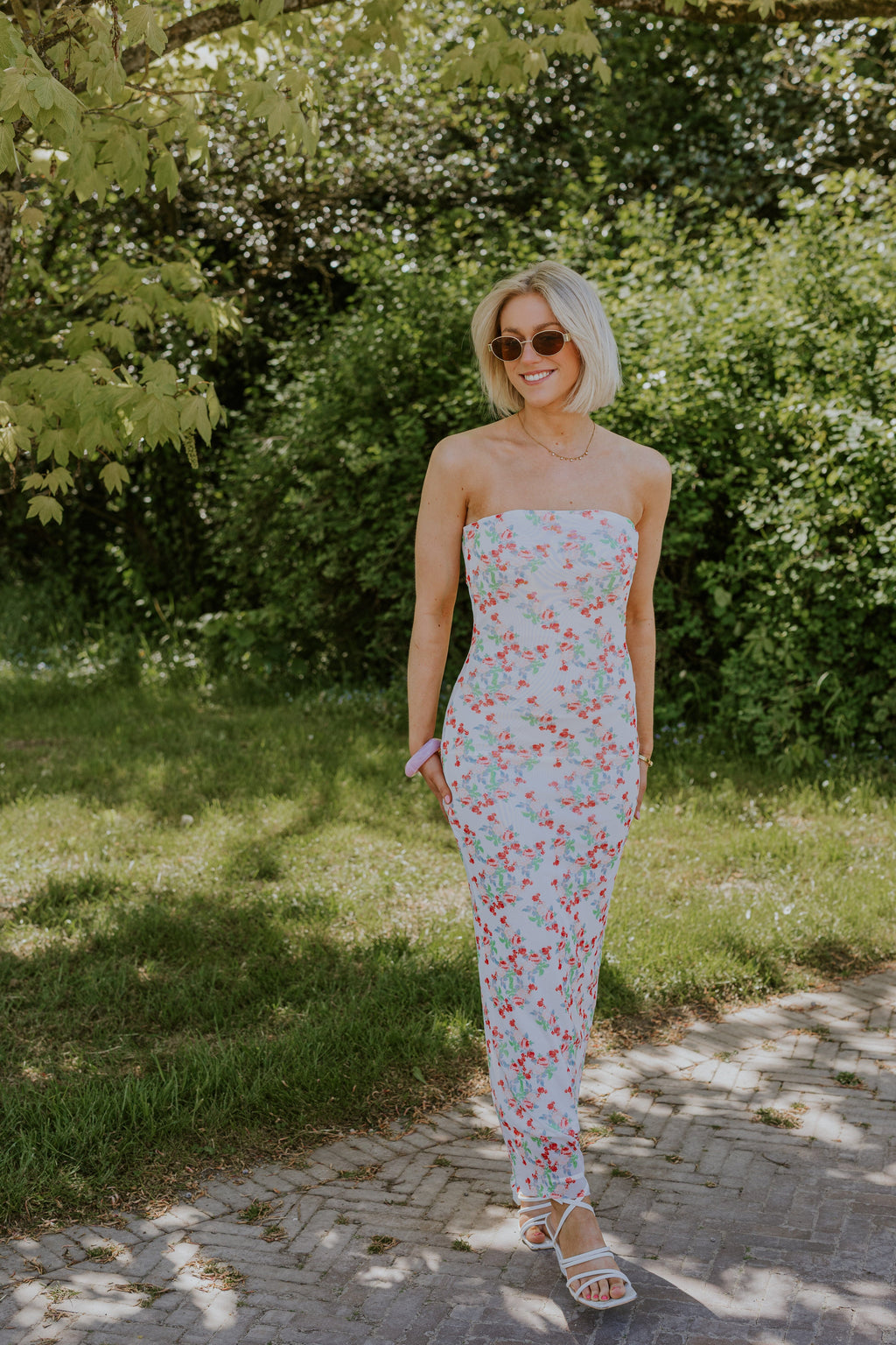 Doris Tube Dress - Apricot
LA V STORE