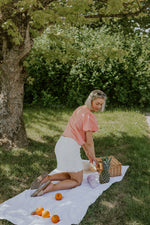 Hilda Linen Blouse - Coral
LA V STORE
